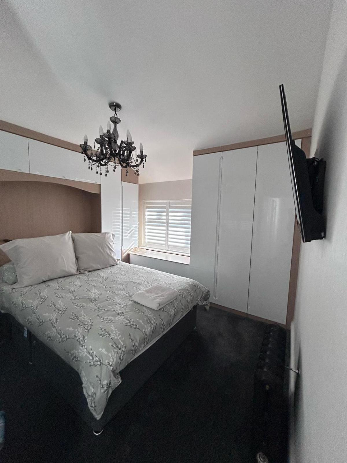 Lennon Cottage ヘイル エクステリア 写真